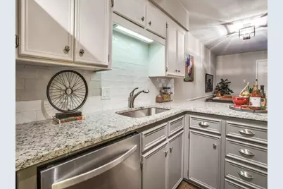 1605 5th Avenue #3, Fort Worth, TX 76104 - Photo 12