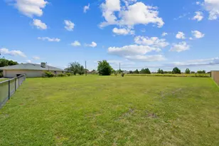 700 Panorama Loop, Waxahachie, TX 75165 - Photo 30