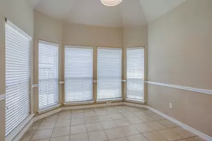 2912 Crystal Way, Grand Prairie, TX 75052 - Photo 20