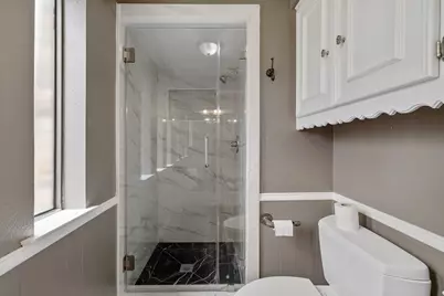 1527 Estates Way, Carrollton, TX 75006 - Photo 18