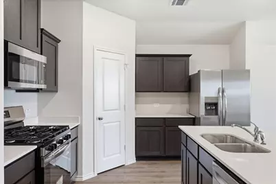 722 Orchid Way, Pilot Point, TX 76258 - Photo 10