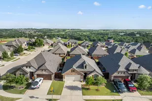 11733 Elko Ln, Fort Worth, TX 76108 - Photo 4