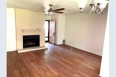 1109 Calico Lane #1810, Arlington, TX 76011 - Photo 2