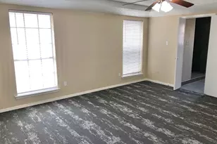 613 Trail View Ln, Garland, TX 75043 - Photo 14