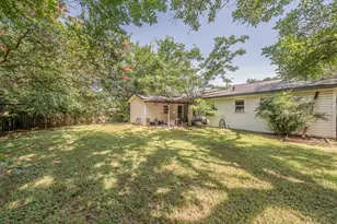 1904 Friar Tuck Dr, Arlington, TX 76013 - Photo 22