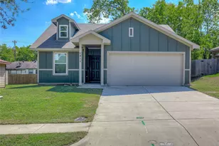 1411 Hemphill St, Greenville, TX 75401 - Photo 1