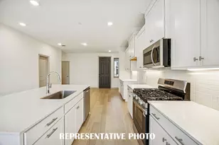 3563 Pierce Ln, Grand Prairie, TX 75052 - Photo 6