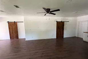 1212 Earl St, Commerce, TX 75428 - Photo 12