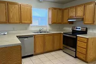 4406 Bobbie Ann Dr, Granbury, TX 76049 - Photo 4