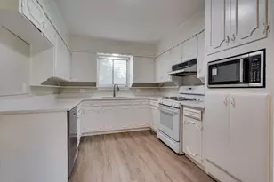 140 Joyce Dr, Argyle, TX 76226 - Photo 10