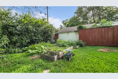 30 Parnell Street, Denison, TX 75020 - Photo 16