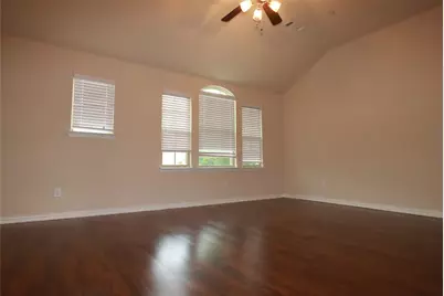 913 Shelby Lane, Lewisville, TX 75056 - Photo 16