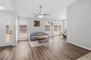 1803 Sherwood Pl, Carrollton, TX 75006 - Photo 10