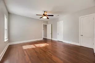 604 Casa Linda St, Ennis, TX 75119 - Photo 18