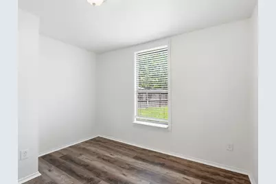 6205 Fernwood Drive, Arlington, TX 76001 - Photo 12