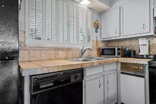 2905 Lake Shore Dr, Waco, TX 76708 - Photo 12