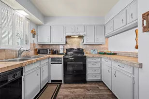 2905 Lake Shore Dr, Waco, TX 76708 - Photo 10