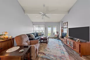 2905 Lake Shore Dr, Waco, TX 76708 - Photo 8