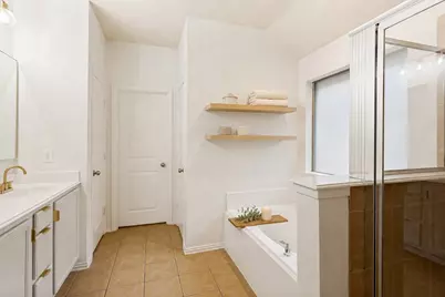 1316 Mountain Air Trail, Fort Worth, TX 76131 - Photo 10