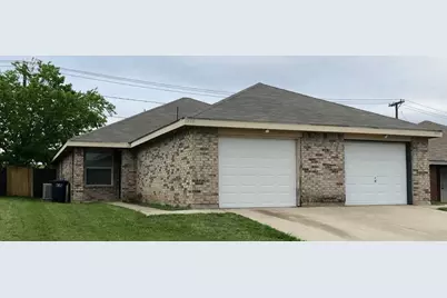 1904L San Rafael Street, Fort Worth, TX 76134 - Photo 1