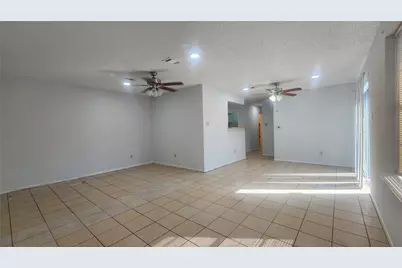 123 Prairie Creek Circle, Princeton, TX 75407 - Photo 2