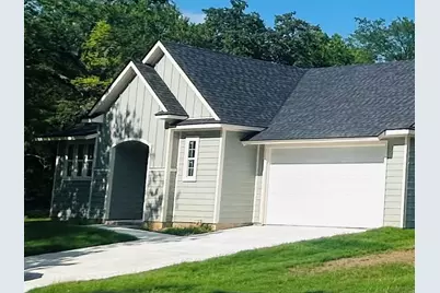 1300 S Chandler Avenue, Denison, TX 75020 - Photo 1
