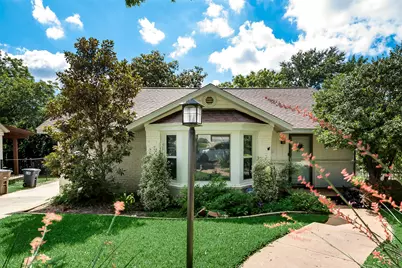 2536 Walsh Court, Fort Worth, TX 76109 - Photo 2