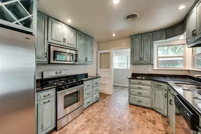 2536 Walsh Court, Fort Worth, TX 76109 - Photo 12