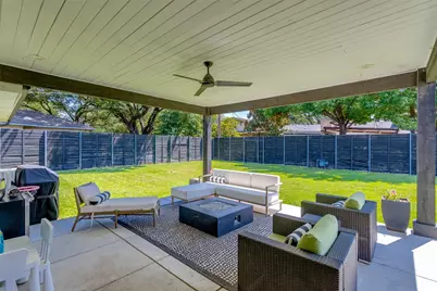 10206 Sherbrook Lane, Dallas, TX 75229 - Photo 2