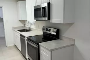 3020 Norwood Ln, Arlington, TX 76013 - Photo 2