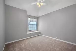 1300 Yellowstone Ln, Carrollton, TX 75006 - Photo 30