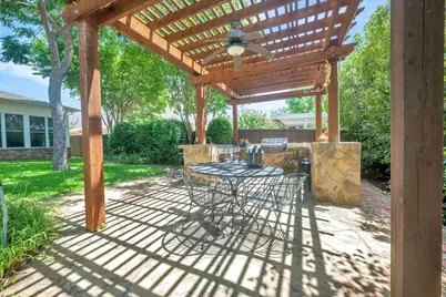 1300 Yellowstone Lane, Carrollton, TX 75006 - Photo 36