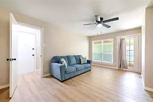 1610 Belltower Ct, Lewisville, TX 75067 - Photo 10