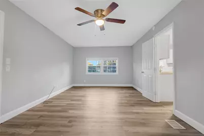 422 S Stone Street, Mineola, TX 75773 - Photo 8