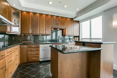 3401 Lee Parkway #1208, Dallas, TX 75219 - Photo 8