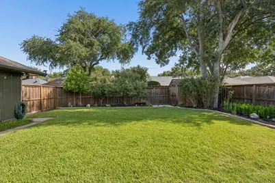 8839 Kingsley Road, Dallas, TX 75231 - Photo 34