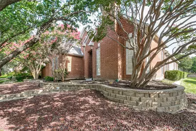 1000 Wiltshire Drive, Carrollton, TX 75007 - Photo 28