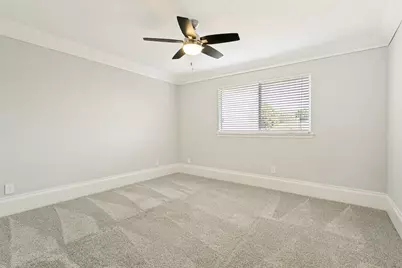 1000 Wiltshire Drive, Carrollton, TX 75007 - Photo 26
