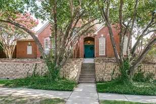 1000 Wiltshire Dr, Carrollton, TX 75007 - Photo 28