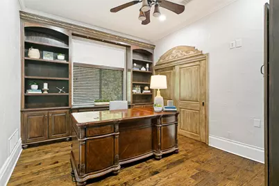 1000 Wiltshire Drive, Carrollton, TX 75007 - Photo 20