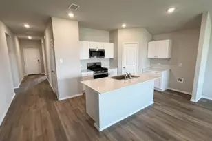 217 MLM Pkwy, Bridgeport, TX 76426 - Photo 2