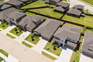 1012 Southwark Dr, Fort Worth, TX 76247 - Photo 4