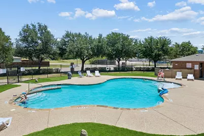 616 Steerman Court, Saginaw, TX 76179 - Photo 26