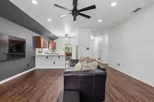 616 Steerman Ct, Saginaw, TX 76179 - Photo 8