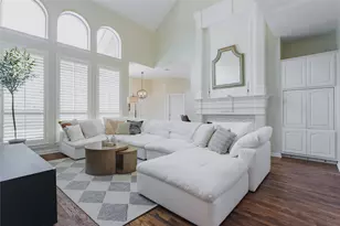 7611 Sweetgum Dr, Irving, TX 75063 - Photo 22