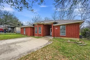 201 West Ln, West Tawakoni, TX 75474 - Photo 2