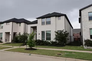 12978 Caprock Dr, Frisco, TX 75035 - Photo 2