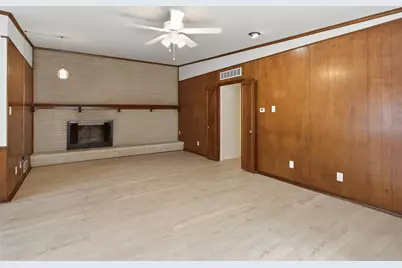 13328 Southview Lane, Dallas, TX 75240 - Photo 4