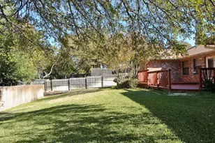 316 Bremen Dr, Hurst, TX 76054 - Photo 26