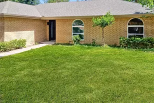 6451 Franwood Terrace, Fort Worth, TX 76112 - Photo 2